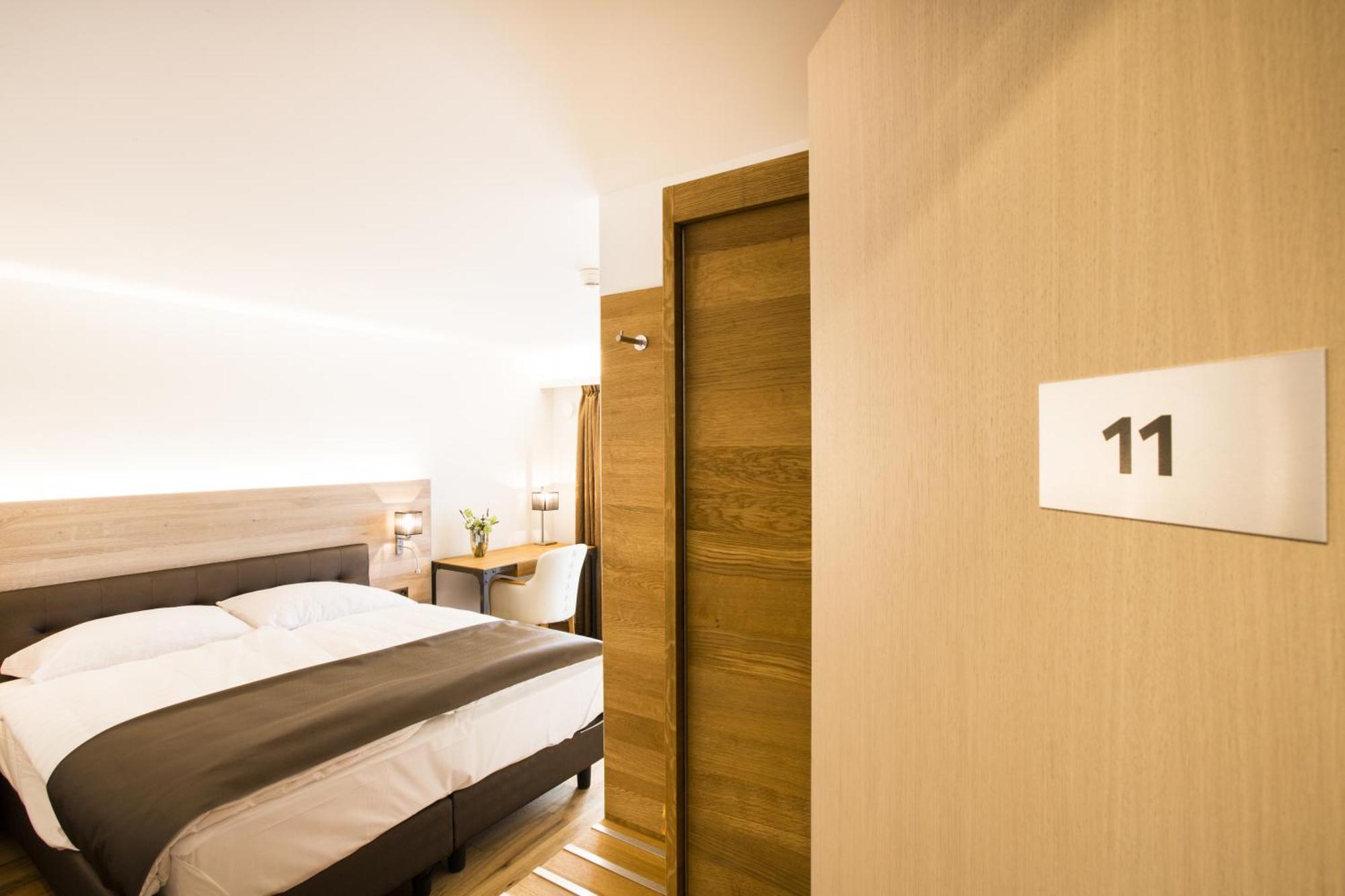 Romantik Hotel Le Vignier Avry-devant-Pont Room photo